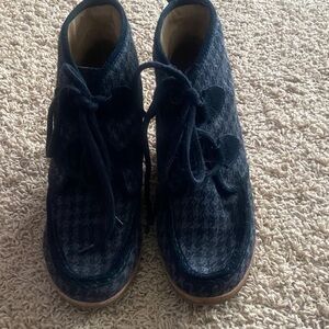 G.H. Bass & Co. Black Houndstooth Booties